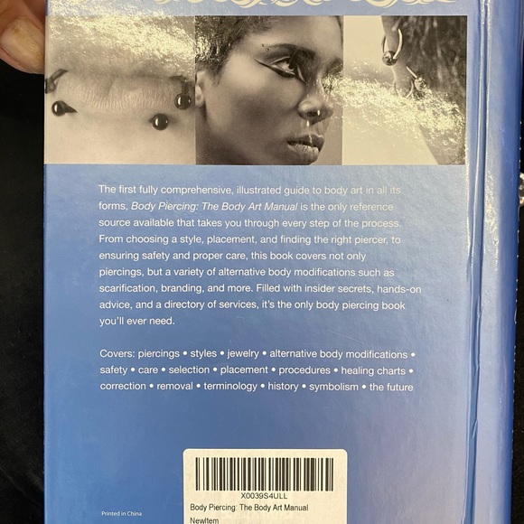 Body piercing book - Picture 4 of 4